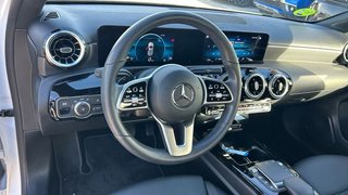 Mercedes Clase A 1.3 A 200 163 5P