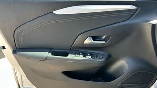 Opel Corsa 1.2T XHL 74KW GS 100 5P