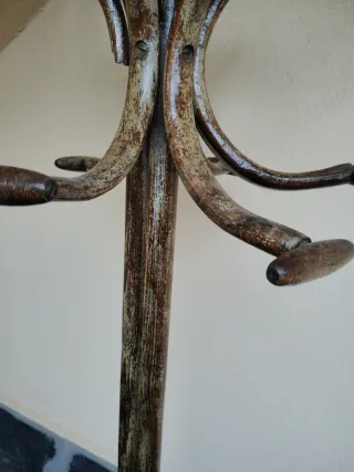 Perchero Thonet