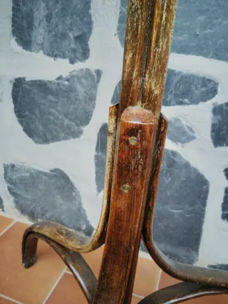 Perchero Thonet
