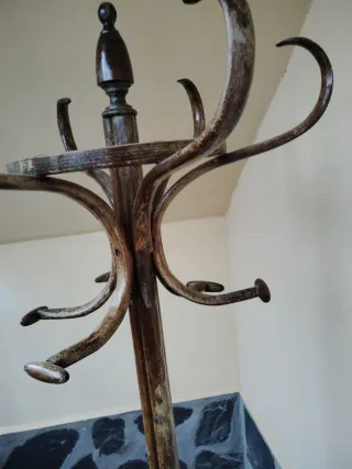 Perchero Thonet