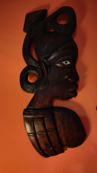 Pareja bustos africanos decoración pared ébano