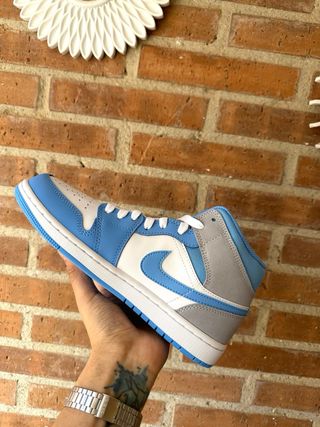 Zapatillas Nike Air Jordan Mid