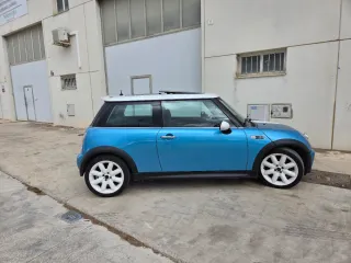 MINI Cooper S 2004