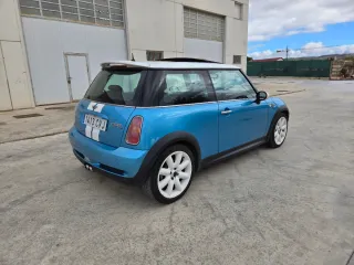 MINI Cooper S 2004