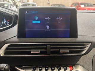 Peugeot 3008 BlueHDI 130 S&S Allure 96 kW (130 CV)