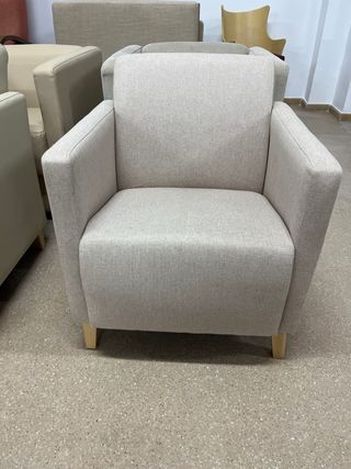 Sillón fijo beige tela