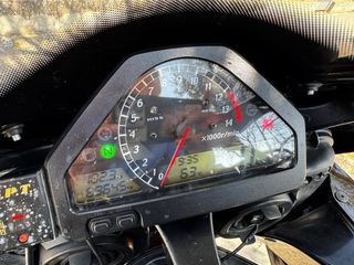 Honda CBR RR Negra