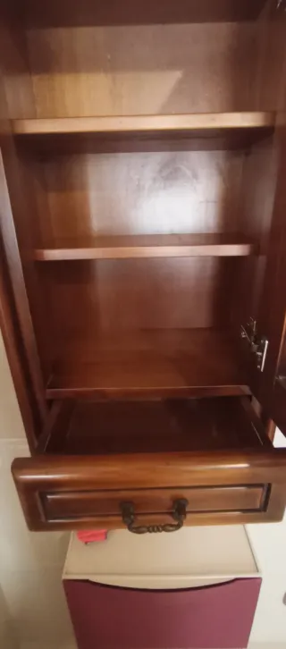 Mueble Baño Madera y Mármol, espejo y armario