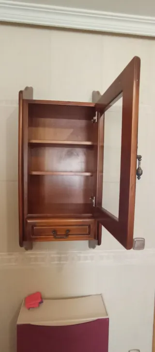 Mueble Baño Madera y Mármol, espejo y armario