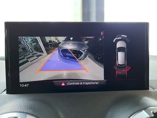 Audi Q2 35 TFSI S-Tronic Black Line