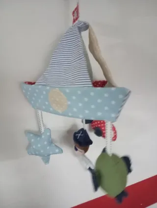 Móvil musical cuna bebé