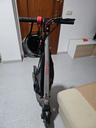 Patinete Eléctrico con Casco y Bolsa