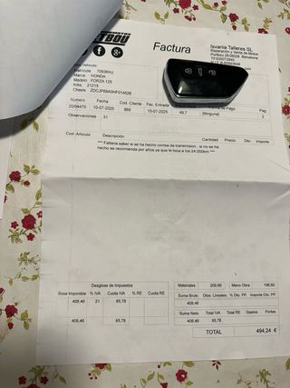 Honda Forza 125cc Maxi Scooter Negra/Marrón