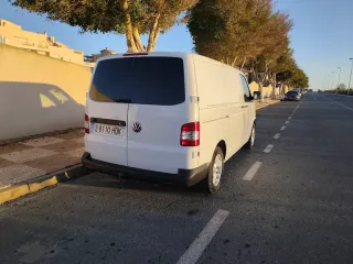 Volkswagen Transporter T5 2011