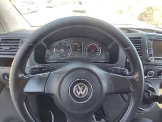 Volkswagen Transporter T5 2011