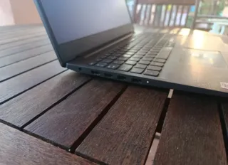 Portátil Lenovo Gris Intel Core i5 10a Generación.