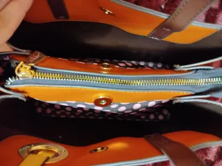 Bolso Nicole lee de color naranja