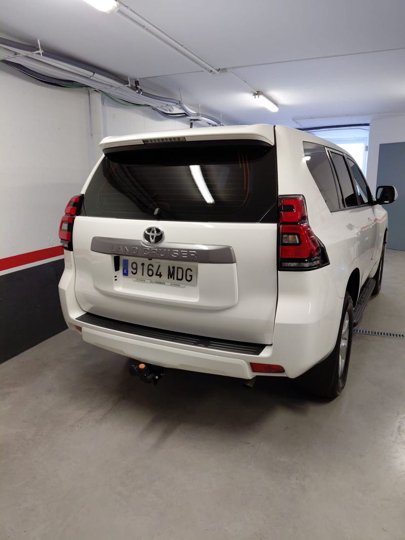 Toyota Land Cruiser 2023, foto 7