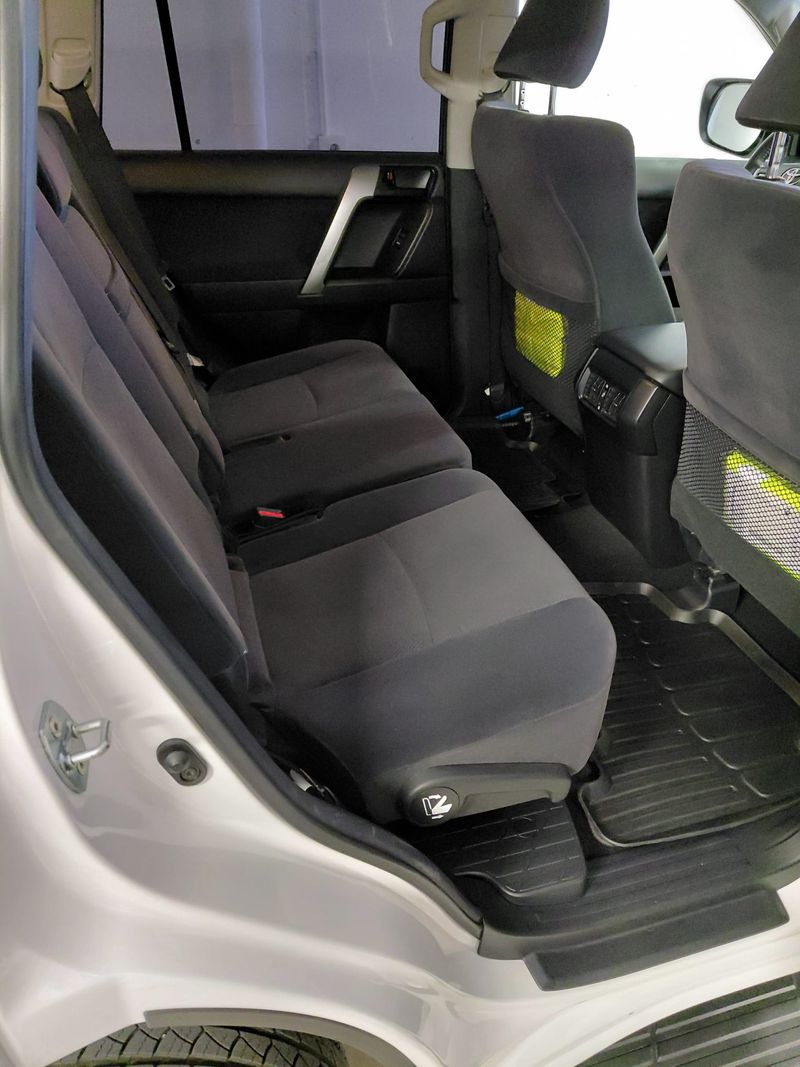 Toyota Land Cruiser 2023, foto 8