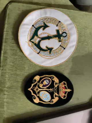 Escudo Esperanza de Triana bordado