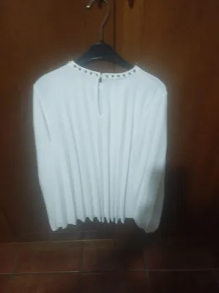 Camisa Zara Blanca con Detalles Metálicos