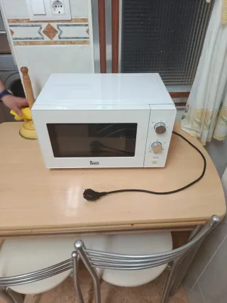Microondas Teka para piezas