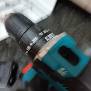 Taladro Percutor Brushless + 2 Baterías