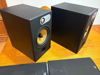 Altavoces B&W 685 100W 8ohms