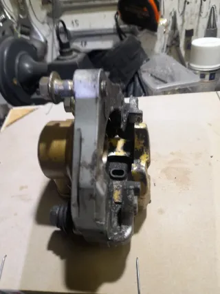 Pinza Freno Delantera YBR 125 2006