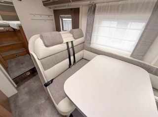 Autocaravana Integral Dethleffs, cambio automático