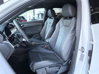 Q3 Sportback 35 TFSI S-Tronic Black Line