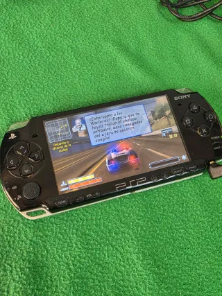 Consola Sony PSP Slim Negra model 2004