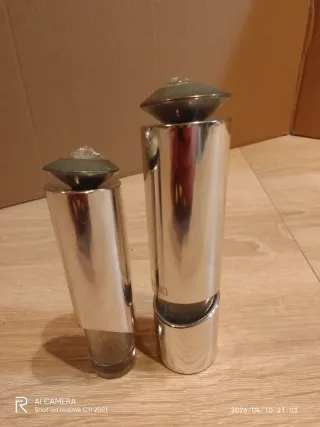 2 Botellas cristal (Vacías)de Swarovski