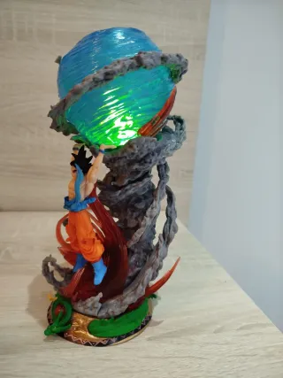 Figura Goku Dragón Ball 22 cm