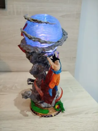 Figura Goku Dragón Ball 22 cm