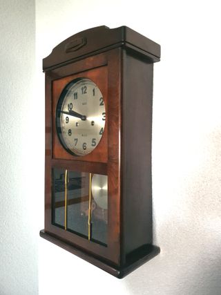 Reloj de Pared Antiguo REUS