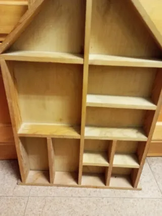 Casita de madera para adornos