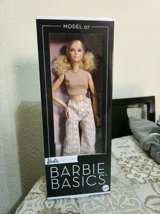 Barbie Basics 07 2026