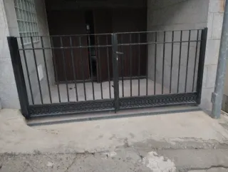 Cancelas de garaje de hierro macizo