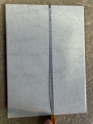 Azulejo blanco efecto mármol