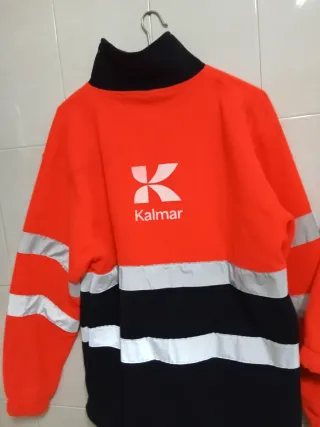 3 polares trabajo (2 TALLA: L)(1 TALLA: M)  12€UNI