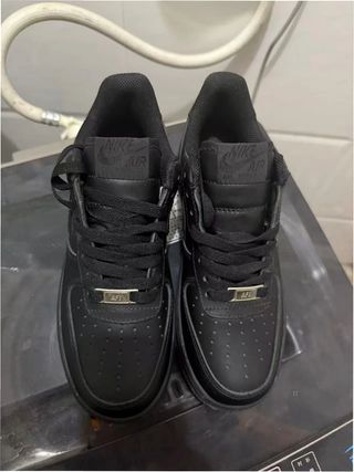 Nike Air Force 1 Low '07 Negras Talla 39