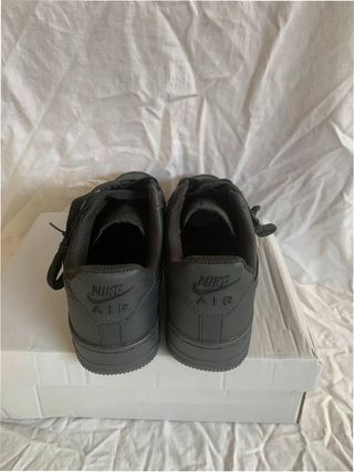 Nike Air Force 1 Low '07 Negras Talla 41