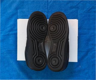 Nike Air Force 1 Low '07 Negras Talla 39