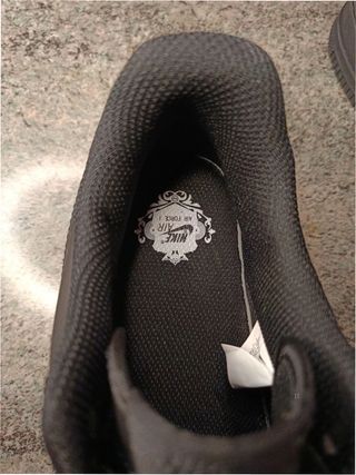 Nike Air Force 1 Low '07 Negras Talla 43