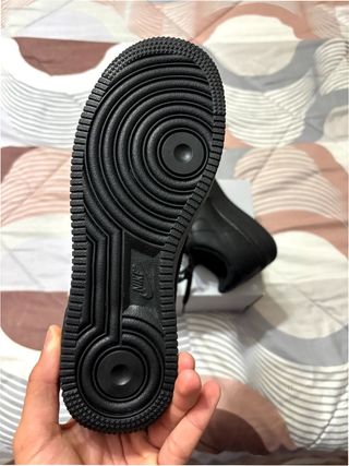 Nike Air Force 1 Low '07 Negras Talla 38