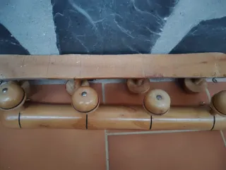 Percheros pared vintage