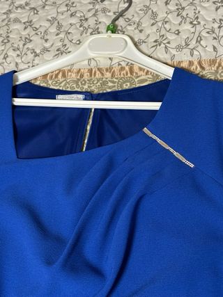 Vestido de ceremonia azul