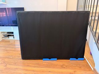 Cabezal polipiel negro capitoné, para cama de 150